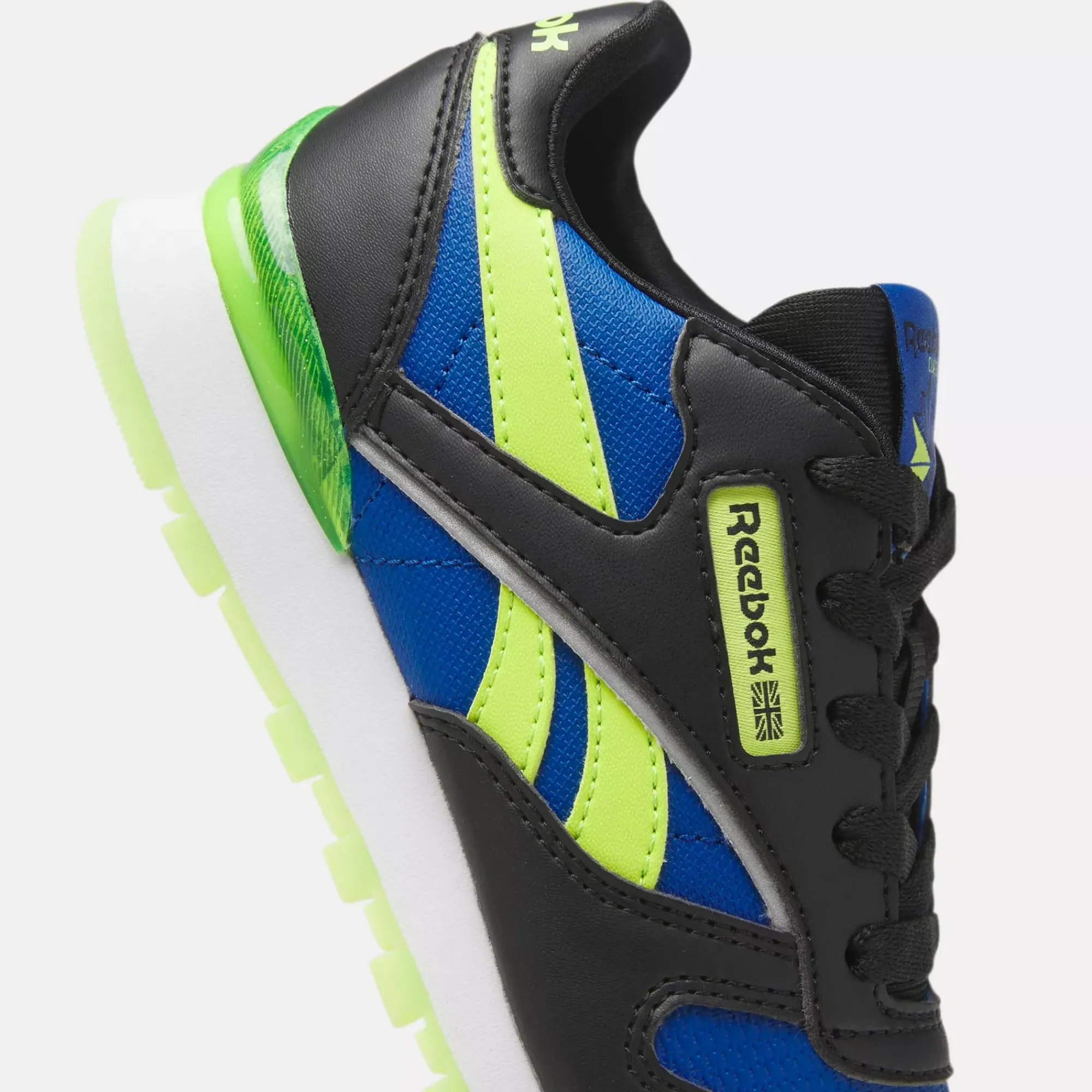 Big Kids' Shoes (Sizes 3.5-7)|Reebok Big Kids' Shoes (Sizes 3.5-7) Classic Leather Step 'N Flash Shoes - Preschool