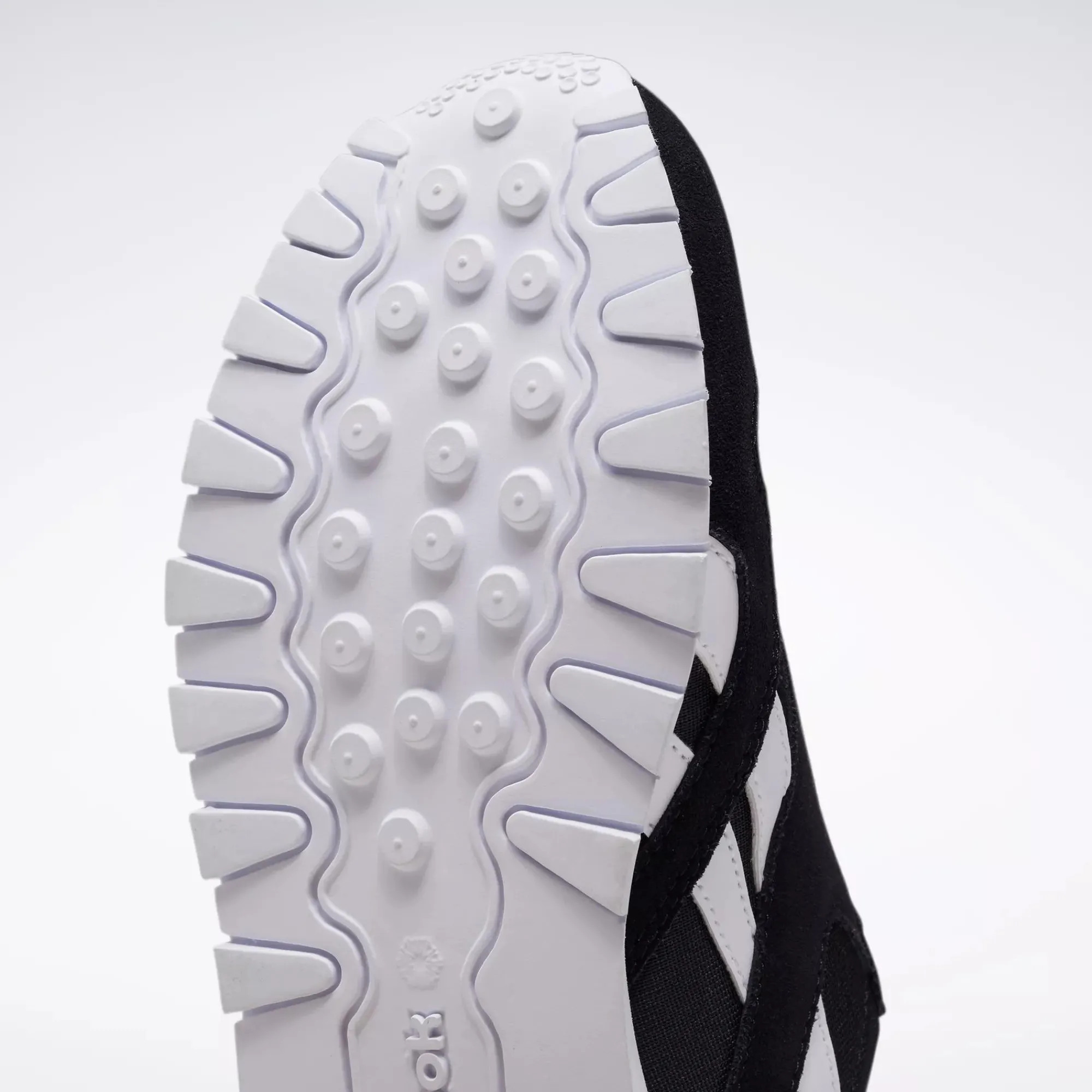 Big Kids' Shoes (Sizes 3.5-7)|Reebok Big Kids' Shoes (Sizes 3.5-7) Classic Nylon Shoes