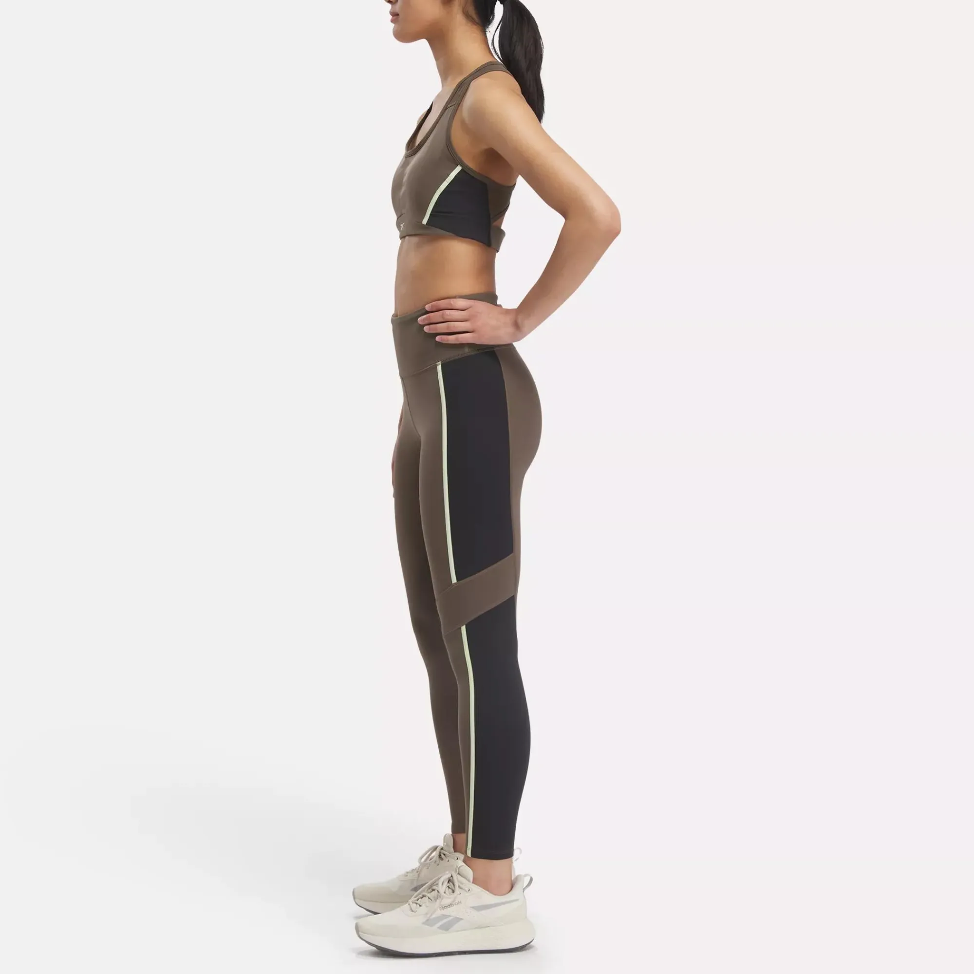 Yoga|Reebok Yoga Lux Racer Padded Colorblock Bra