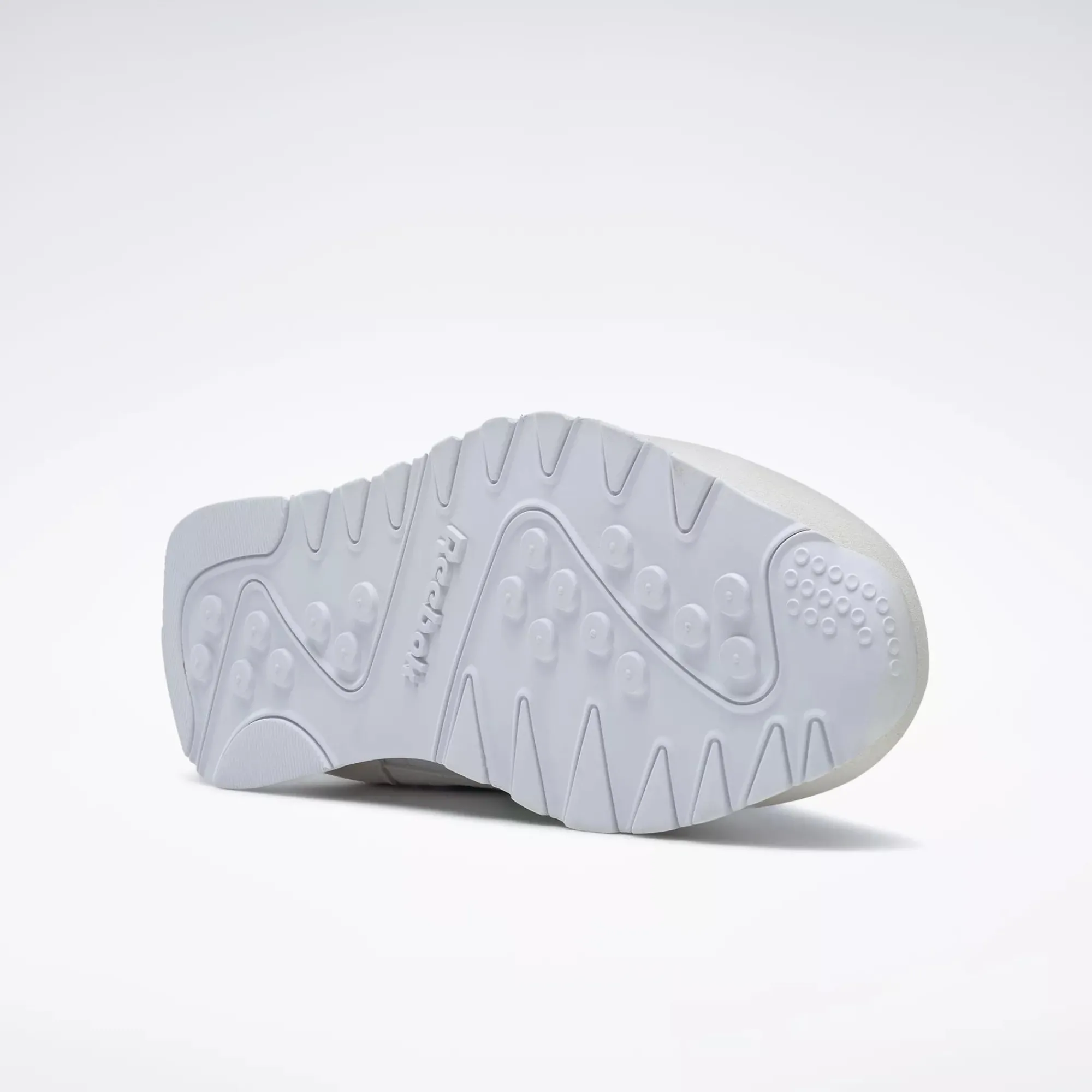 Collaborations|Reebok Collaborations Veefriends Aspiring Alpaca Classic Nylon Shoes